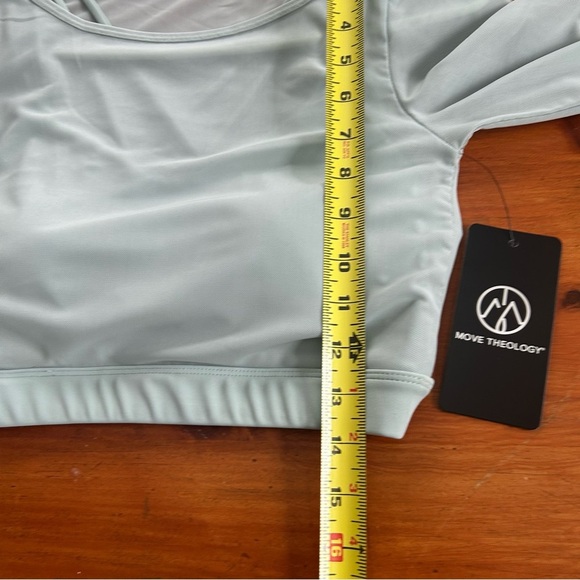 NWT MOVE THEOLOGY Blue Mist Mesh Layer Up Long Sleeve Top Medium Sheer Shelf Bra - Picture 5 of 12